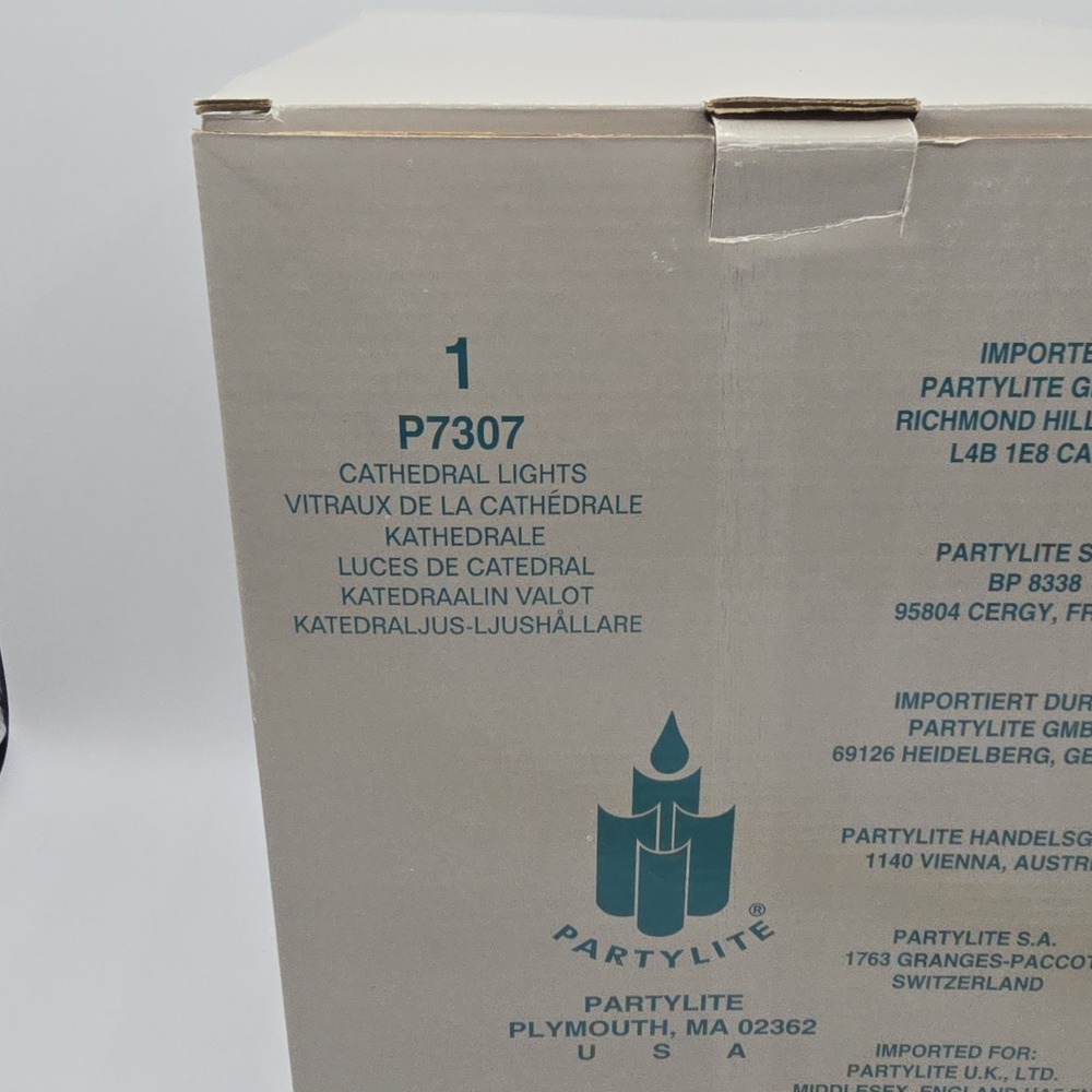 Stunning PartyLite Porcelain Bisque Cathedral Lights Tea LightHolder 97307 - Picture 11 of 13
